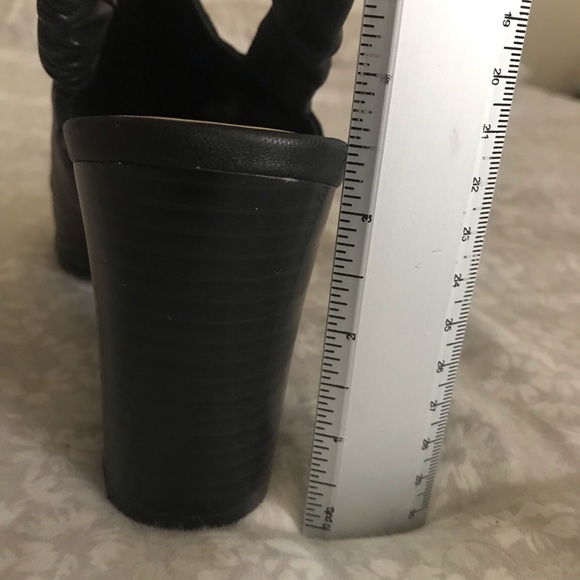 Nine West Heels Sandals - Picture 5 of 8